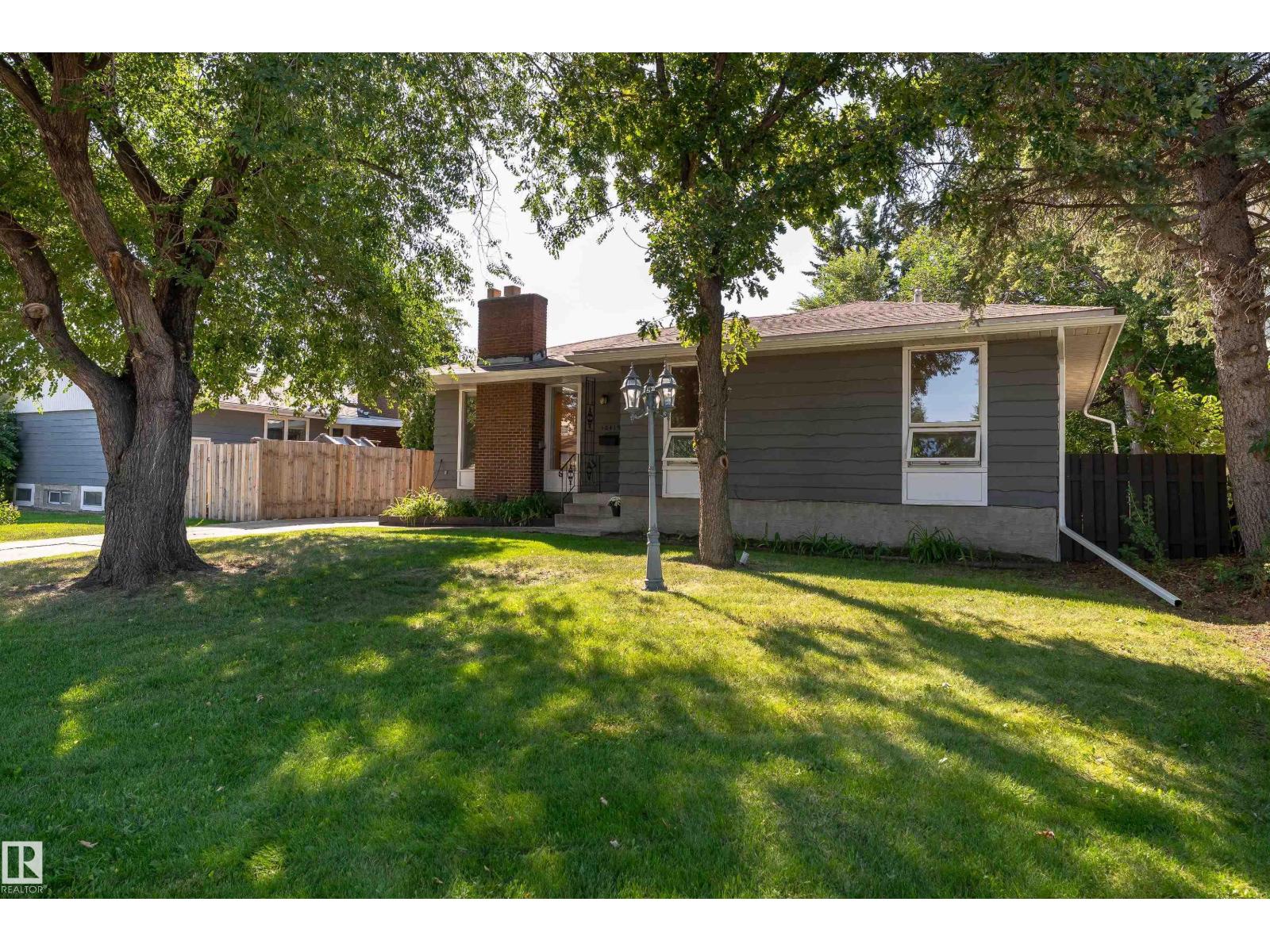 10415 39A AV NW - 2