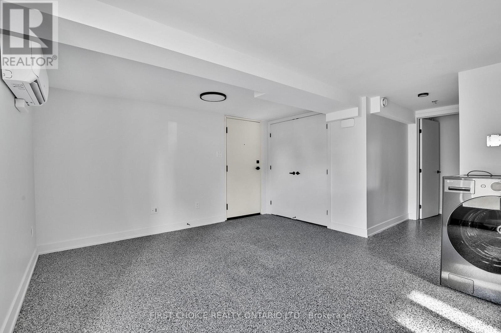 972 DYNES ROAD - Image 36