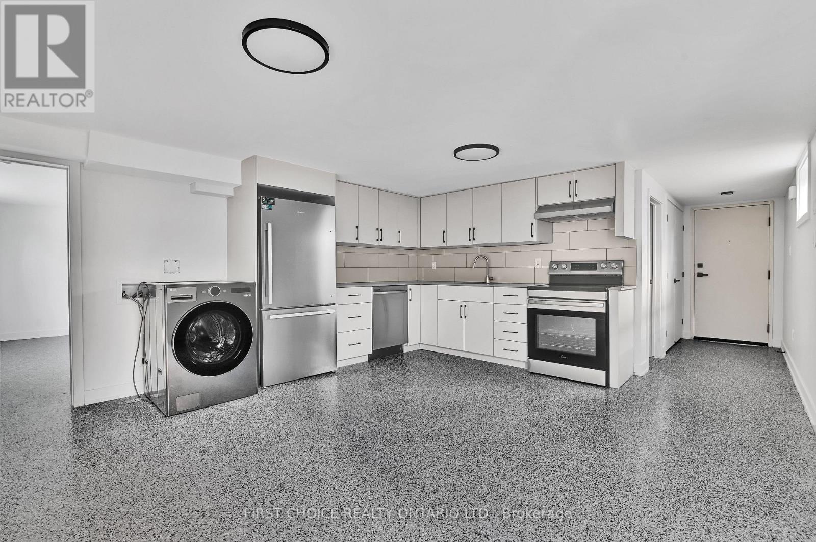 972 DYNES ROAD - 45