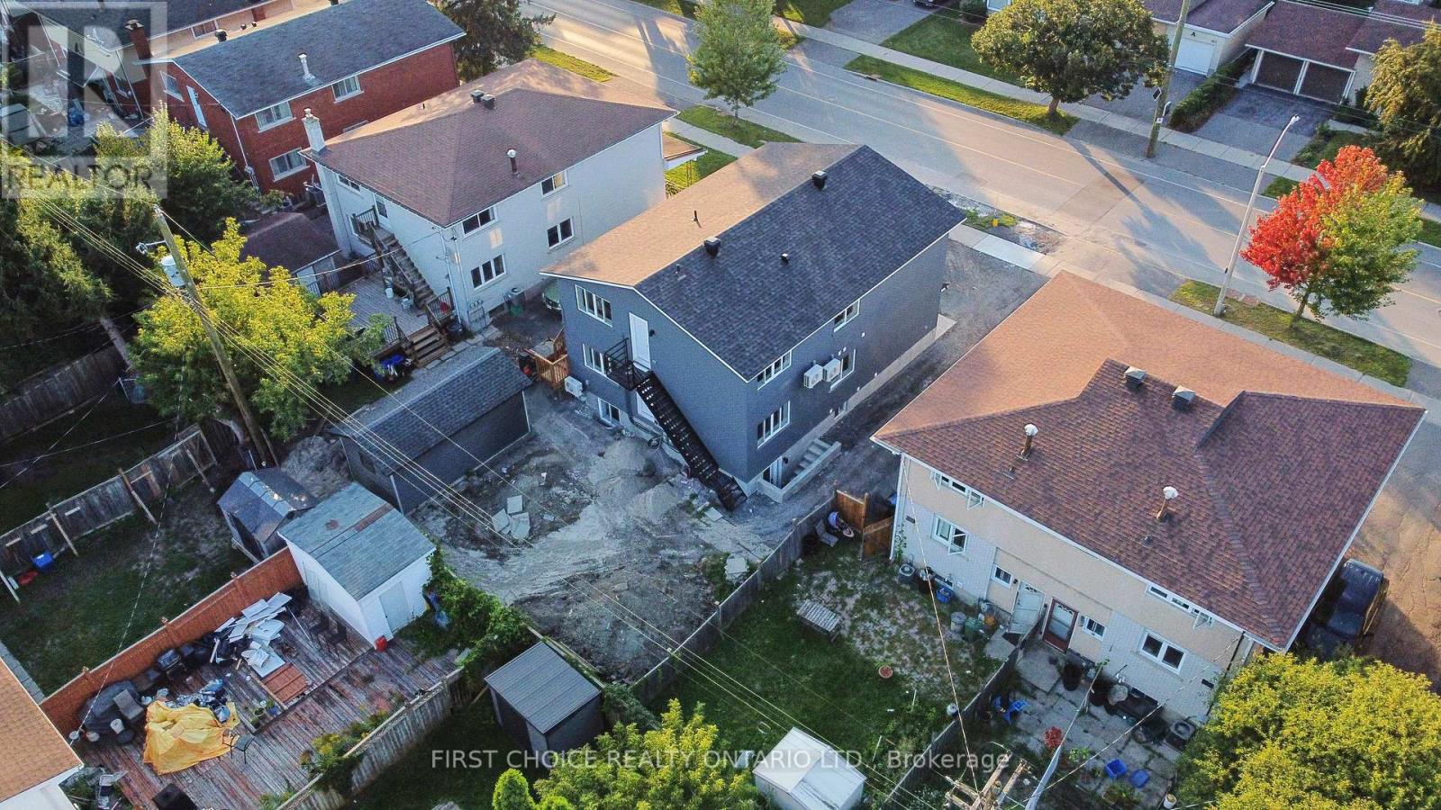 972 DYNES ROAD - 50
