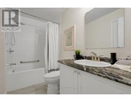 157 Gladeview Private, Ottawa, ON K1T4C4 Photo 15