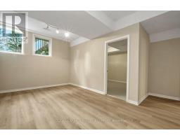 157 Gladeview Private, Ottawa, ON K1T4C4 Photo 19