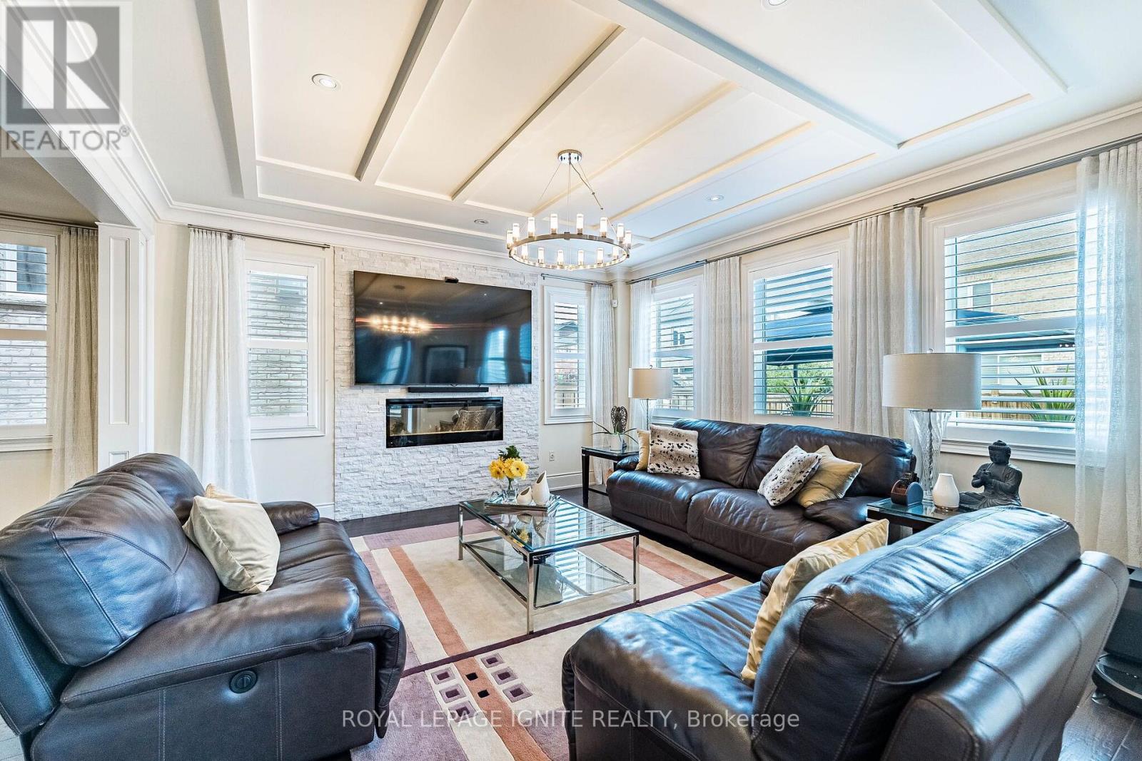 5 STELLAR AVENUE - 14