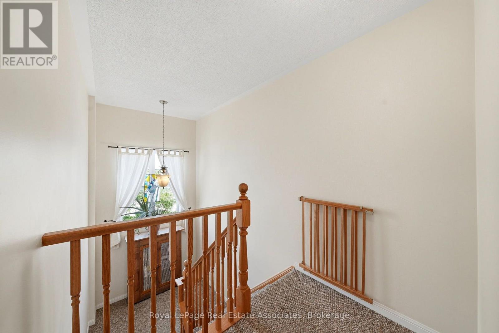 25 SEED HOUSE LANE - 16