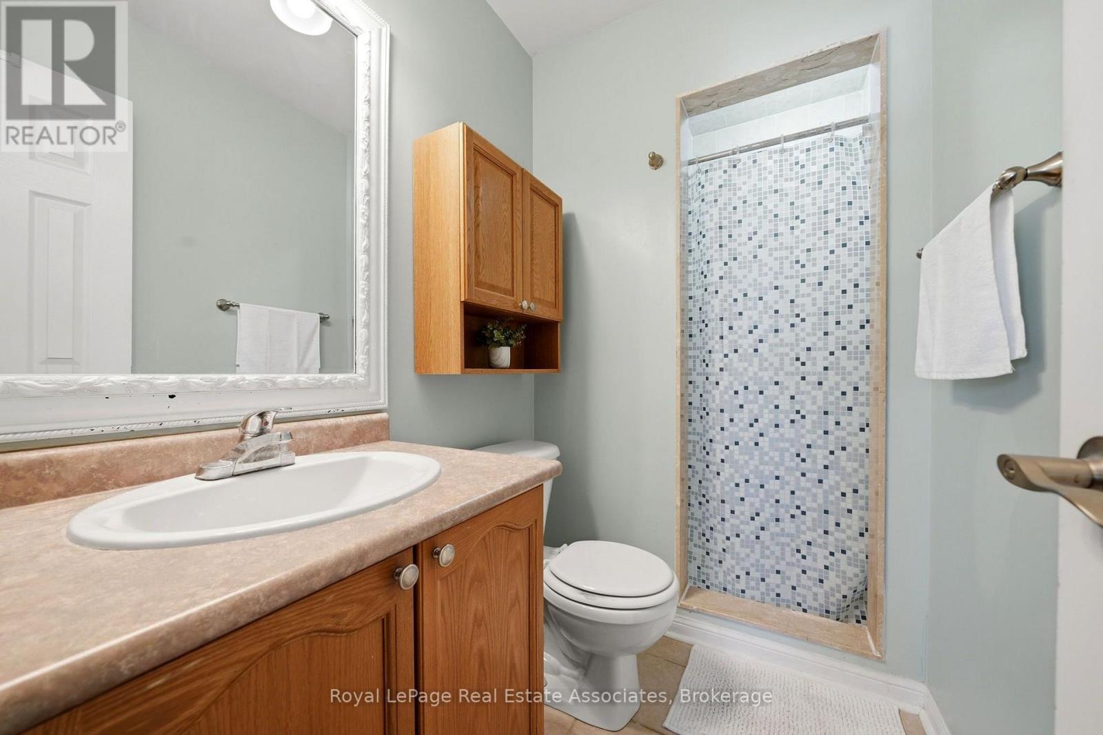 25 SEED HOUSE LANE - 19