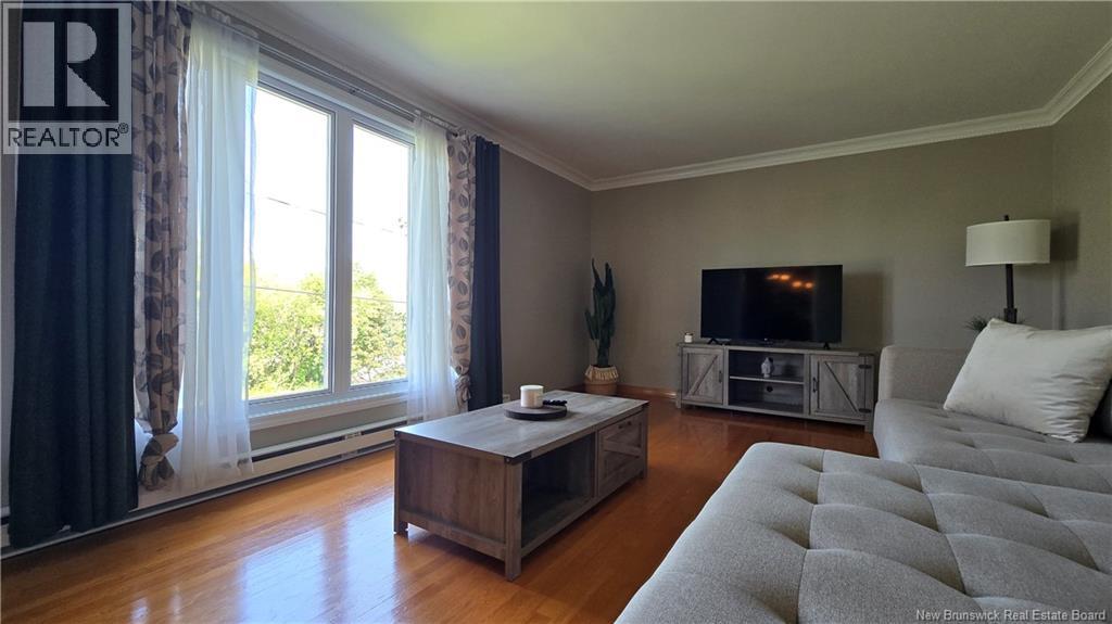236 St-Louis Street - 9