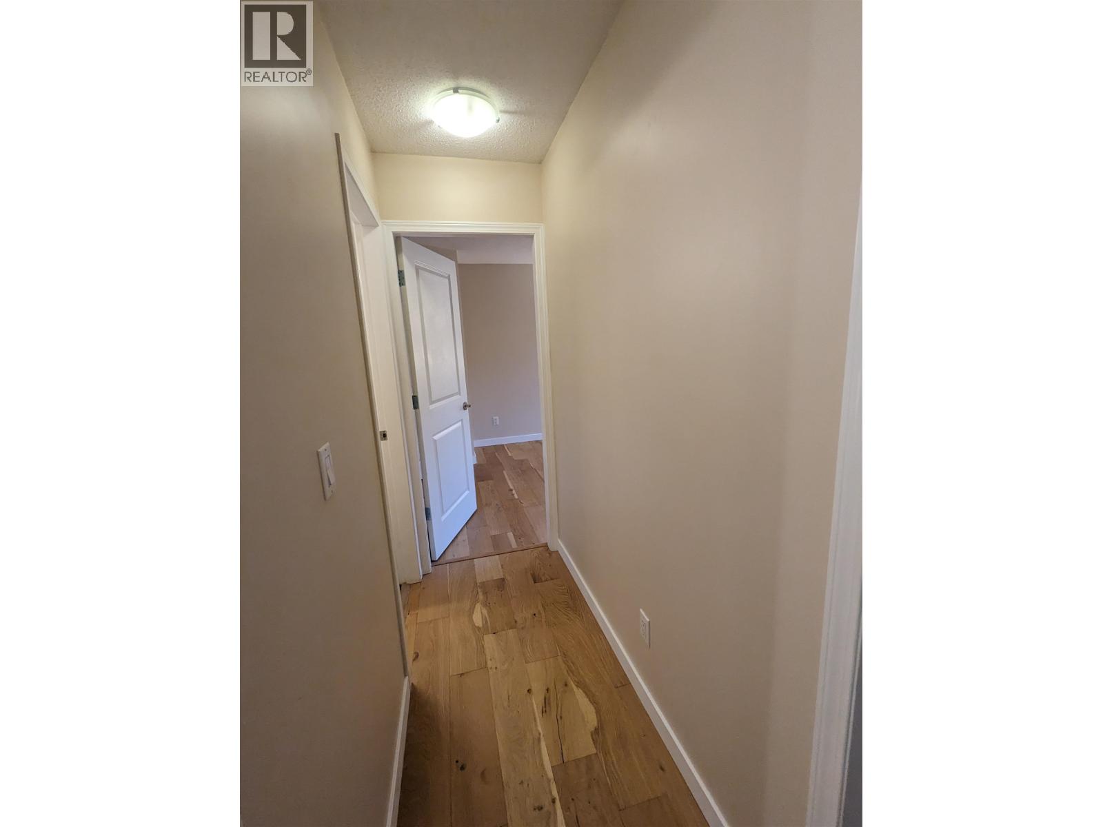 2 Bed, 2 Bath House for Rent in Burnaby – 49 7088 17TH AVENUE, Burnaby – MLS# R3159297 - Image 18