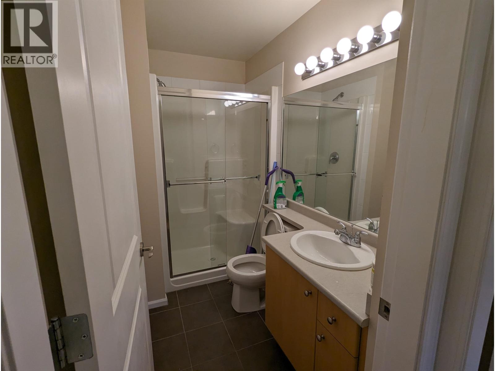 2 Bed, 2 Bath House for Rent in Burnaby – 49 7088 17TH AVENUE, Burnaby – MLS# R3159297 - Image 20
