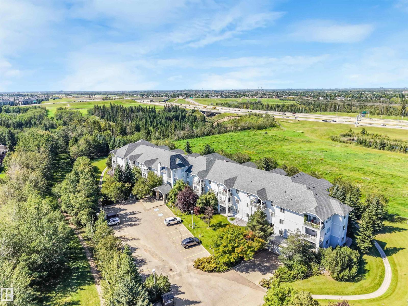 #315 905 BLACKLOCK WY SW - 1