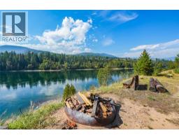 807 Waterloo Road, Ootischenia, BC V1N4K8 Photo 56