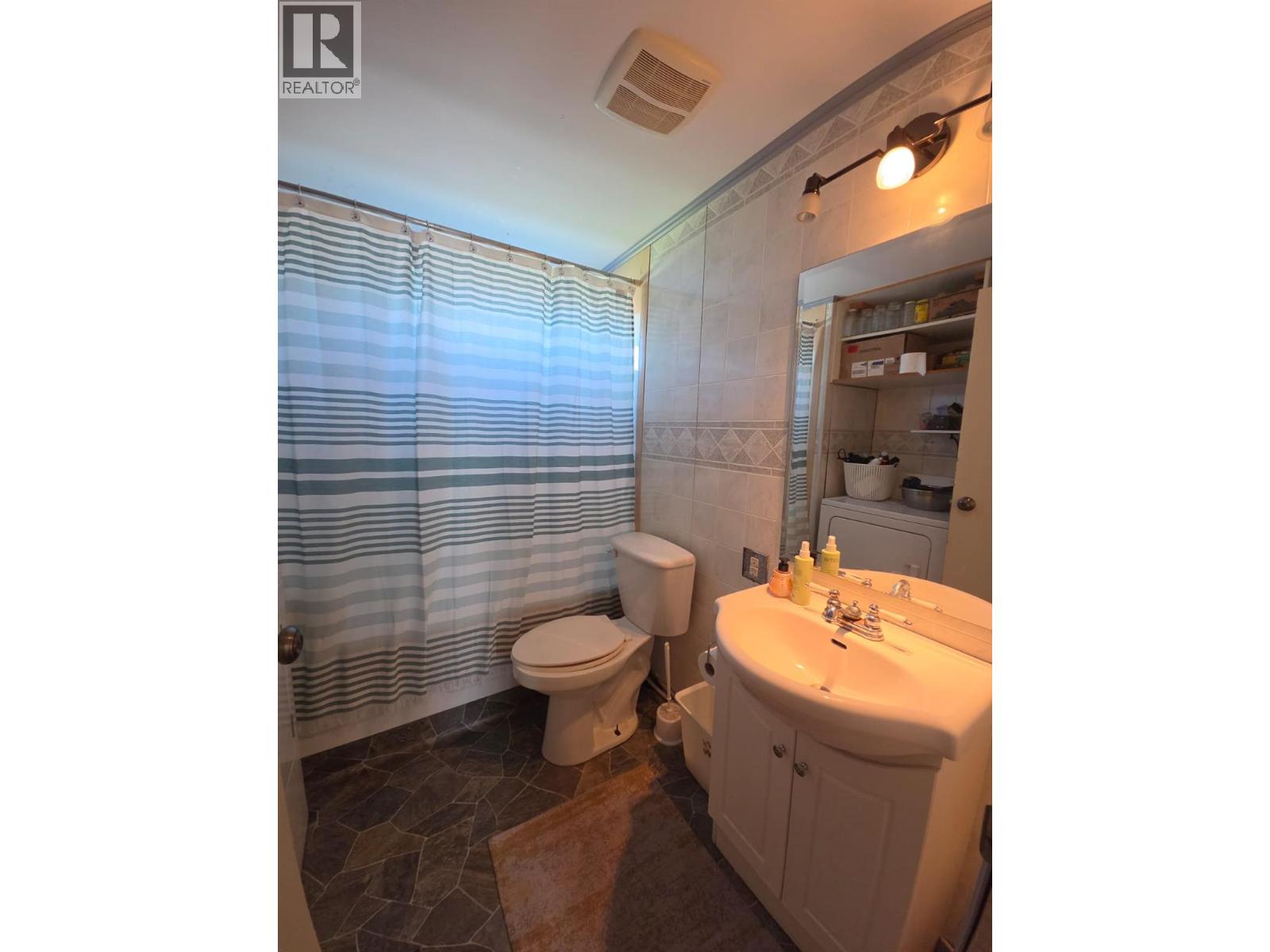 #1 1201 118 Avenue - 31