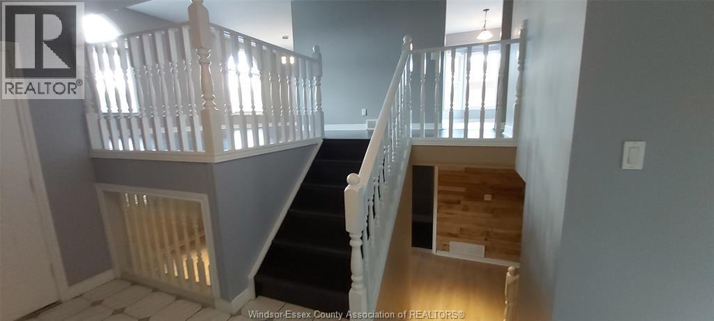 8339 KINGSTON CRESCENT - 39