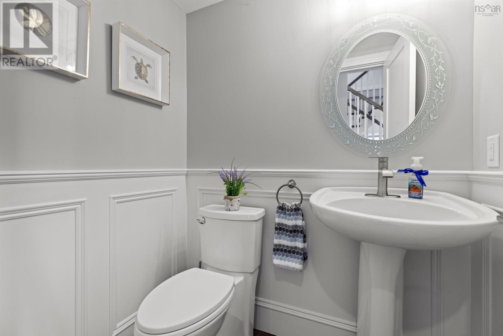 154 Spruce Drive - Image 33