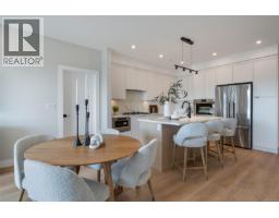 604 1810 Selenite Pl, Langford, BC V9B7E2 Photo 10