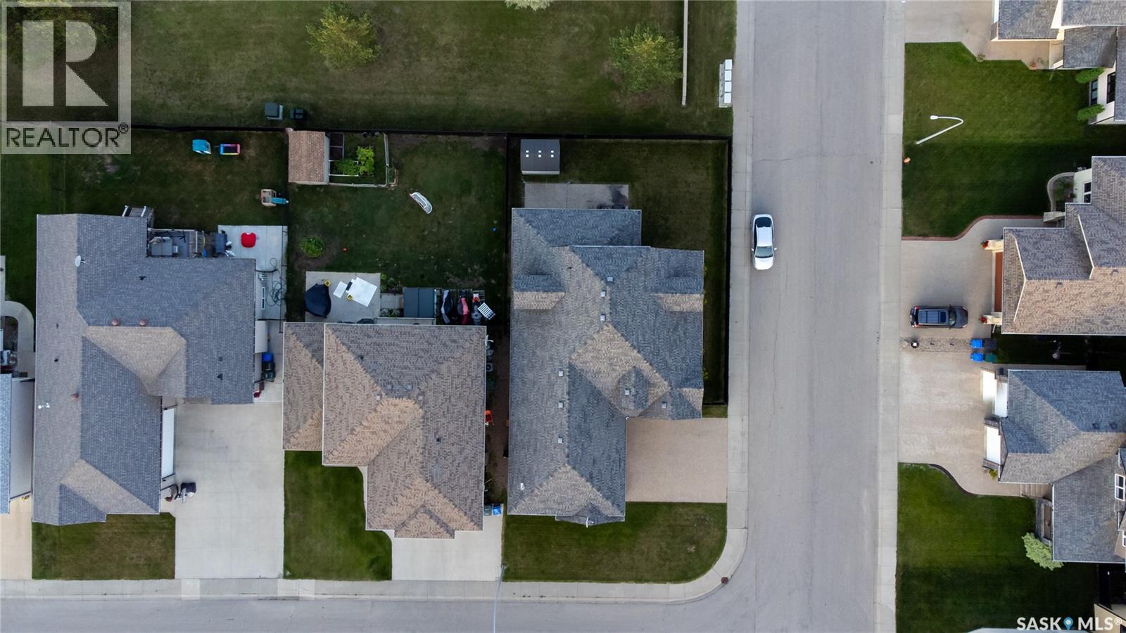62 Glen Howard WAY - Image 12