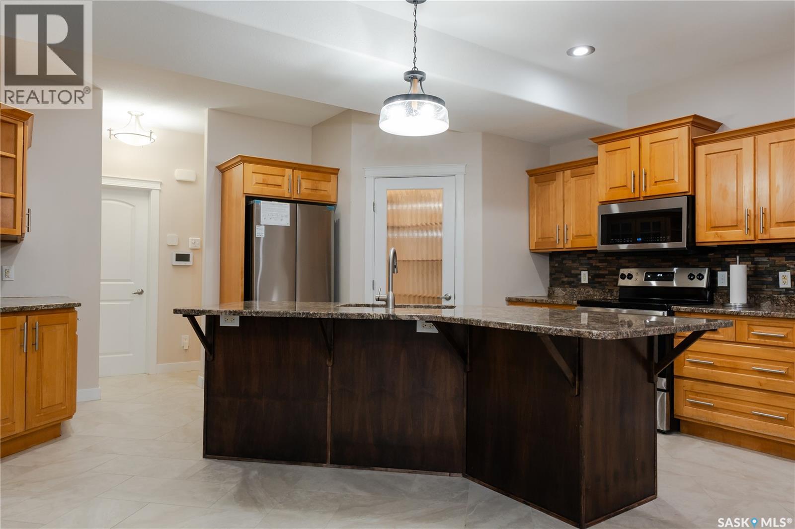 62 Glen Howard WAY - Image 24