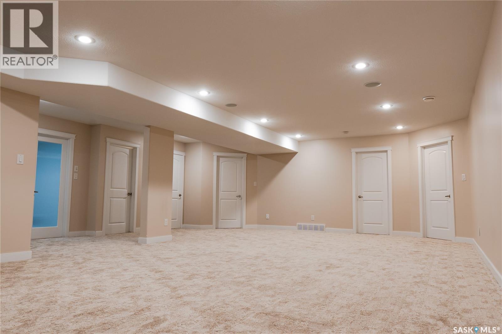 62 Glen Howard WAY - Image 55