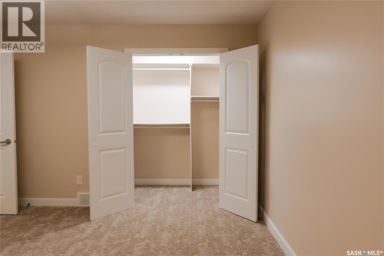 62 Glen Howard WAY - Image 63