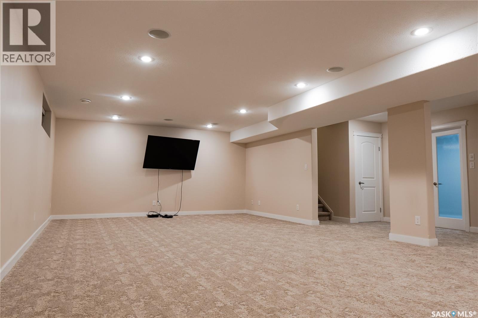 62 Glen Howard WAY - Image 70