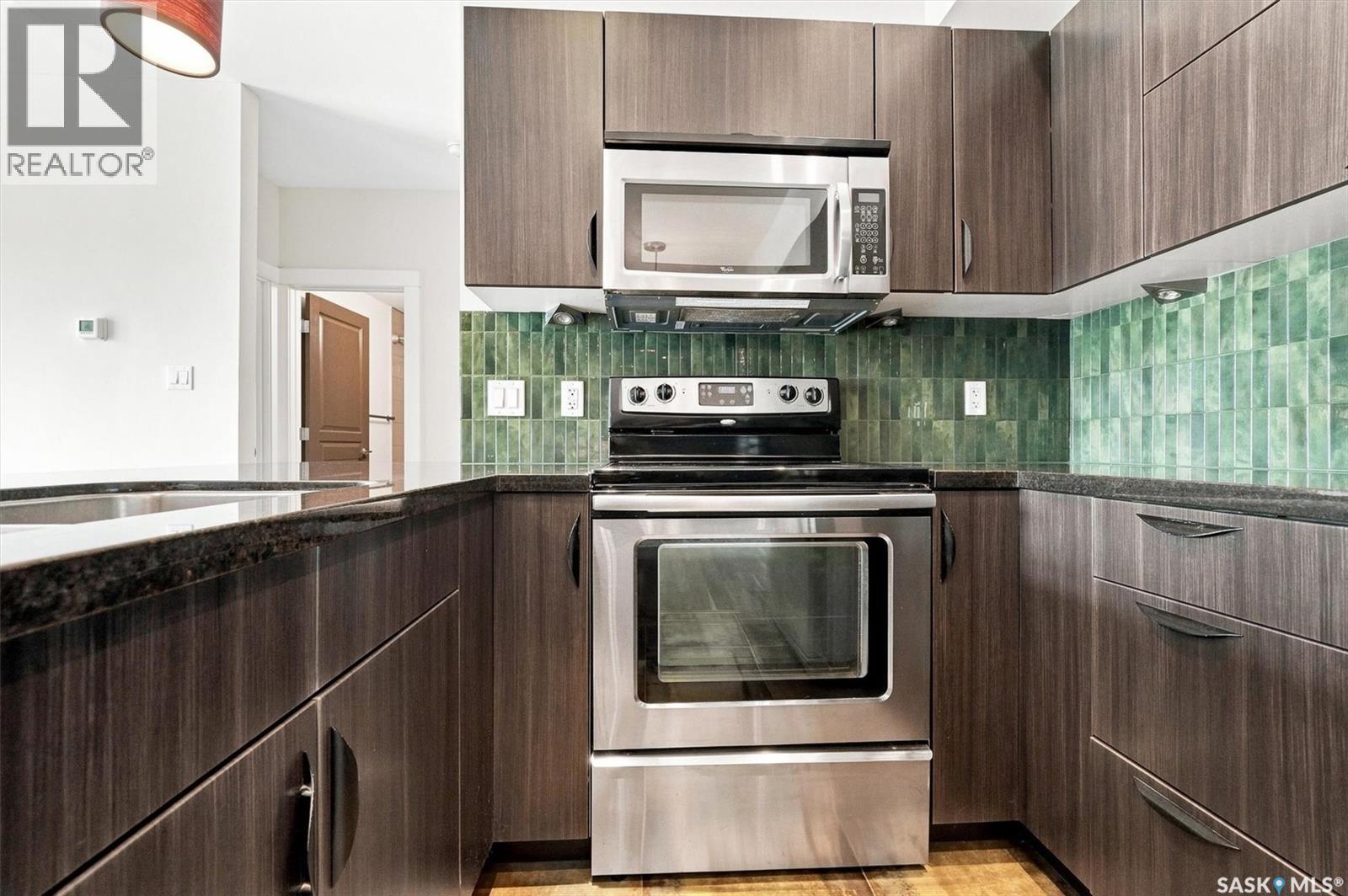 #305 721 8th STREET E - 10