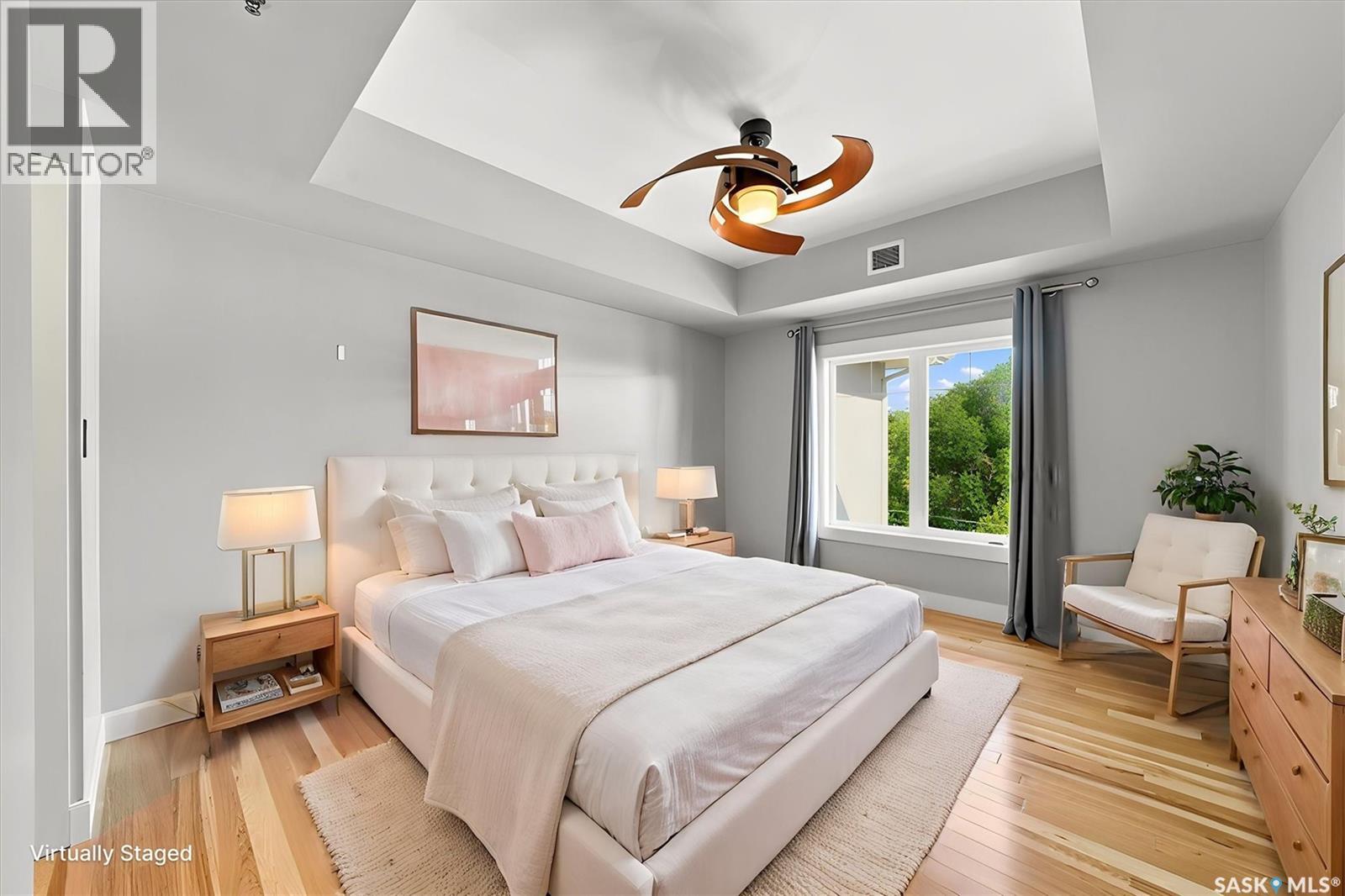 #305 721 8th STREET E - 16