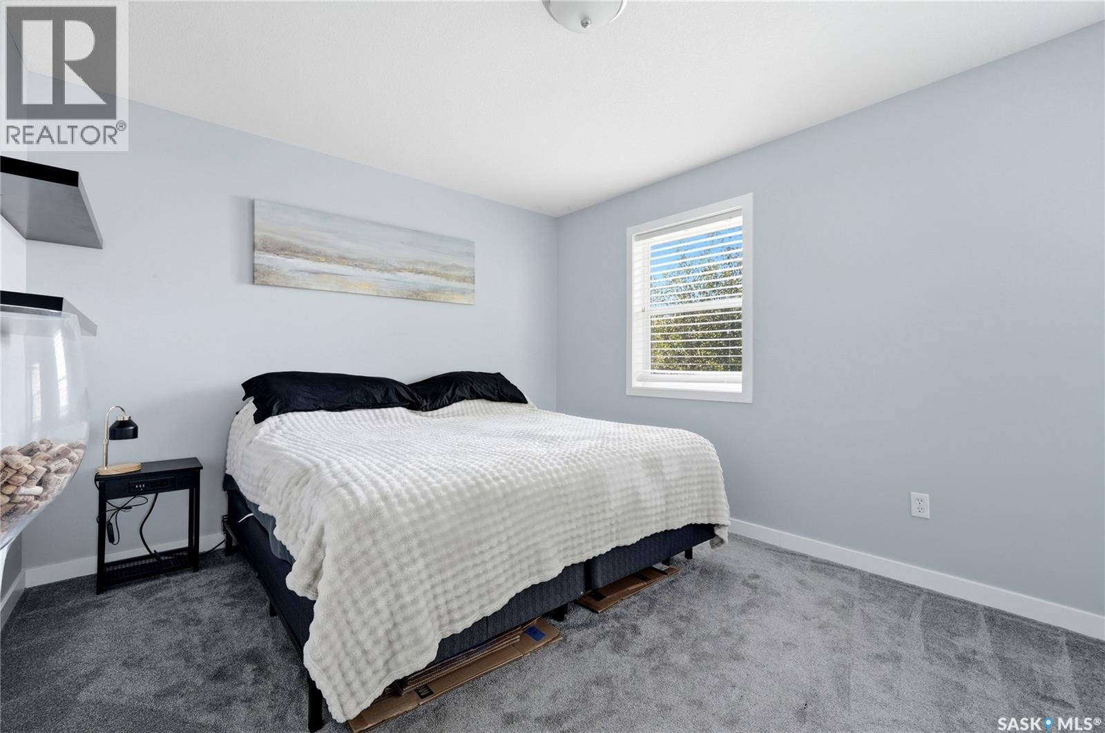 #18 4500 Child AVENUE - 13