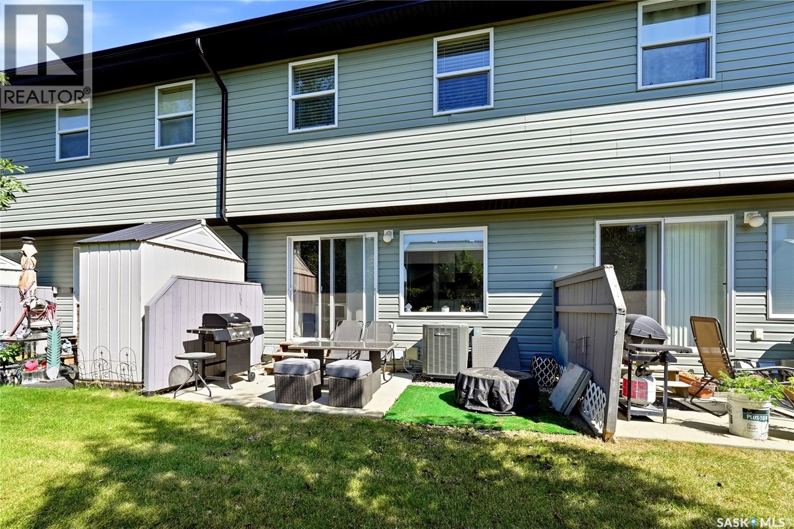 #18 4500 Child AVENUE - 24