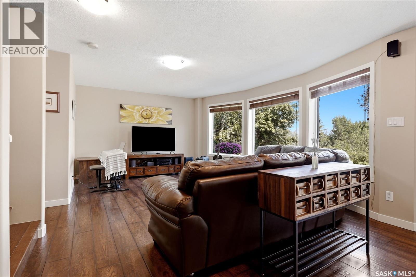 1259 HIGHWOOD AVENUE - Image 33