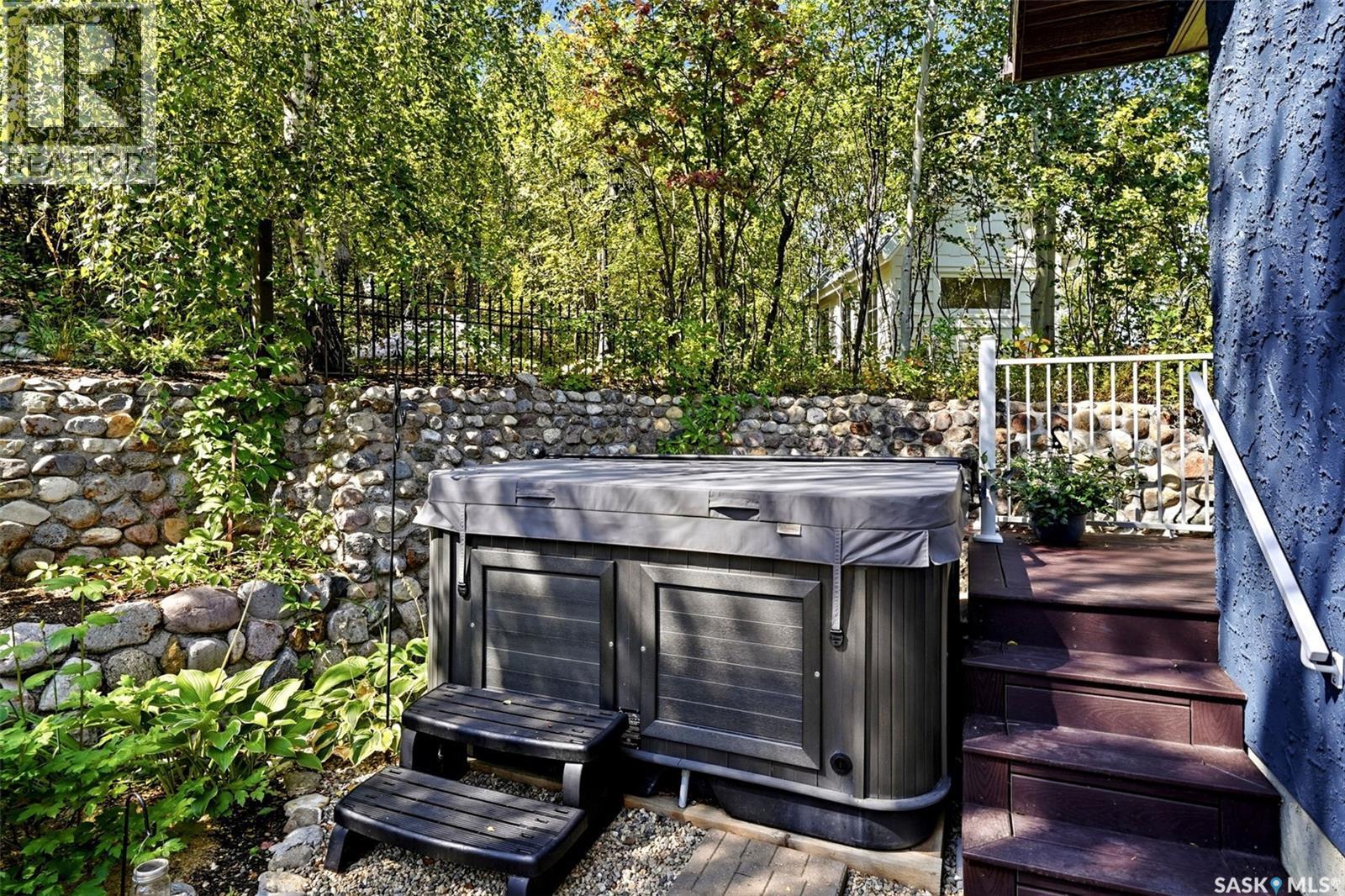 1259 HIGHWOOD AVENUE - Image 46