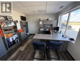 10623 S Alaska Highway, Fort St  John, BC V1J5P4 Photo 11