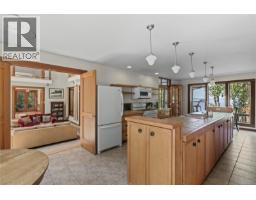Eating area - 2185 Widgeon Rd, Qualicum Beach, BC V9K1Y8 Photo 20