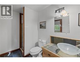 2185 Widgeon Rd, Qualicum Beach, BC V9K1Y8 Photo 33