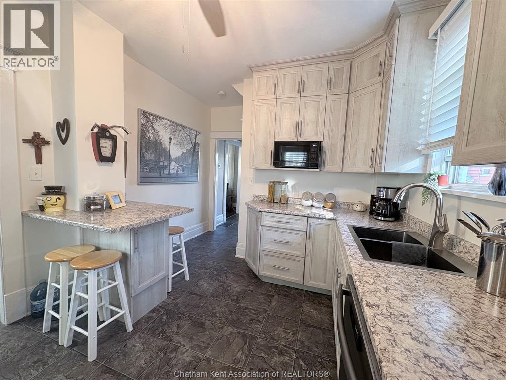 158 LORNE AVENUE - Image 16