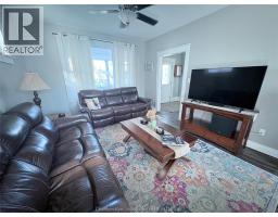 2pc Bathroom - 158 Lorne Avenue, Chatham, ON N7M1S6 Photo 8