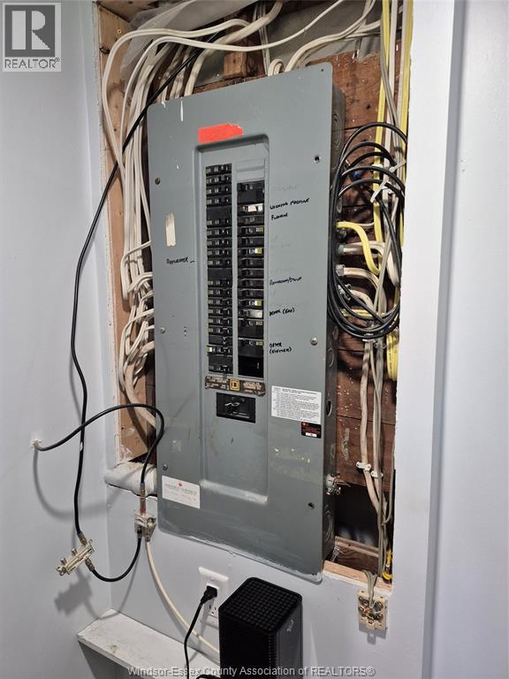 162 Munger AVENUE West - Image 35