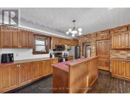 Mud room - 2553 County Road 42, Clearview, ON L0M1S0 Photo 8