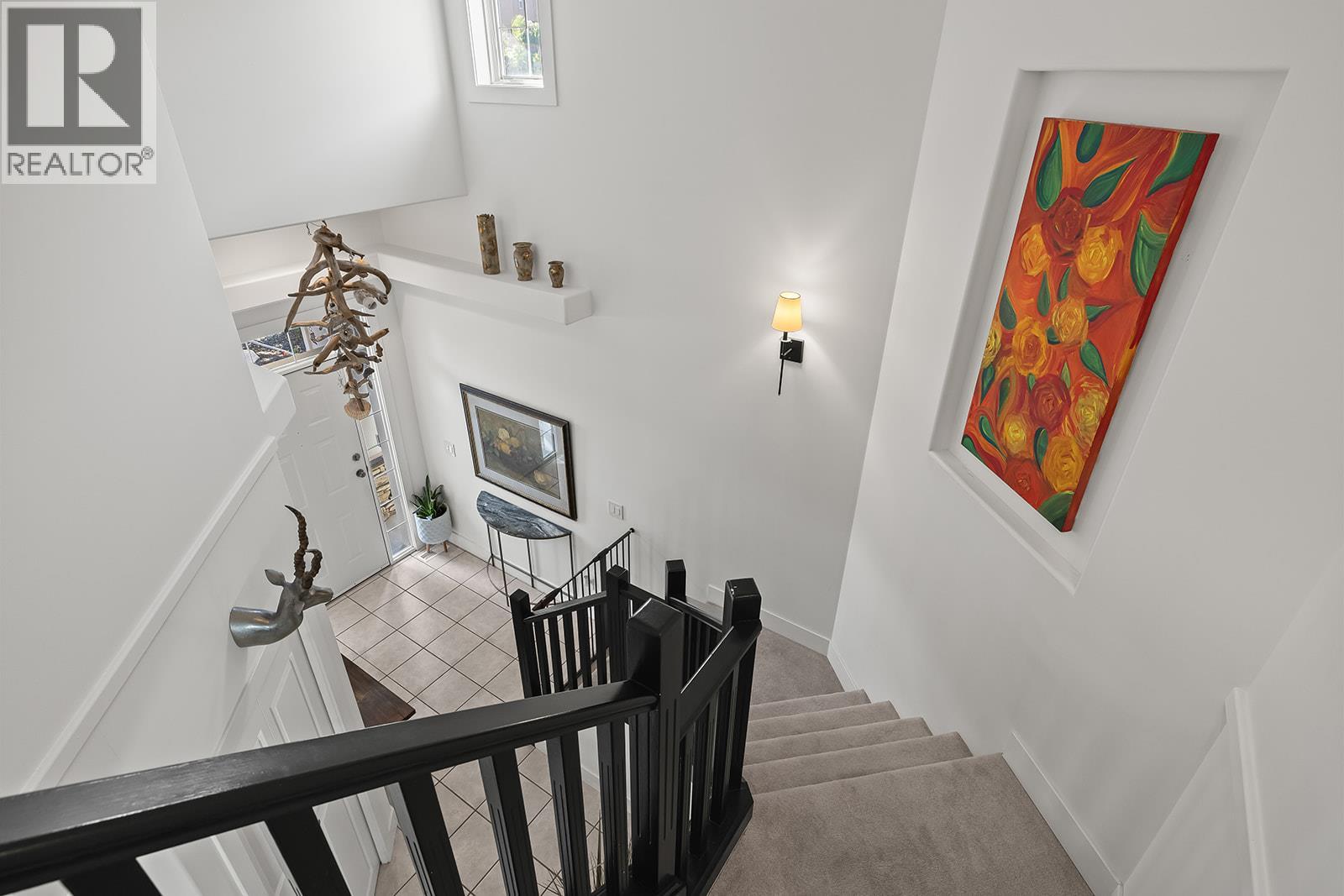  606 South Crest Drive, Kelowna