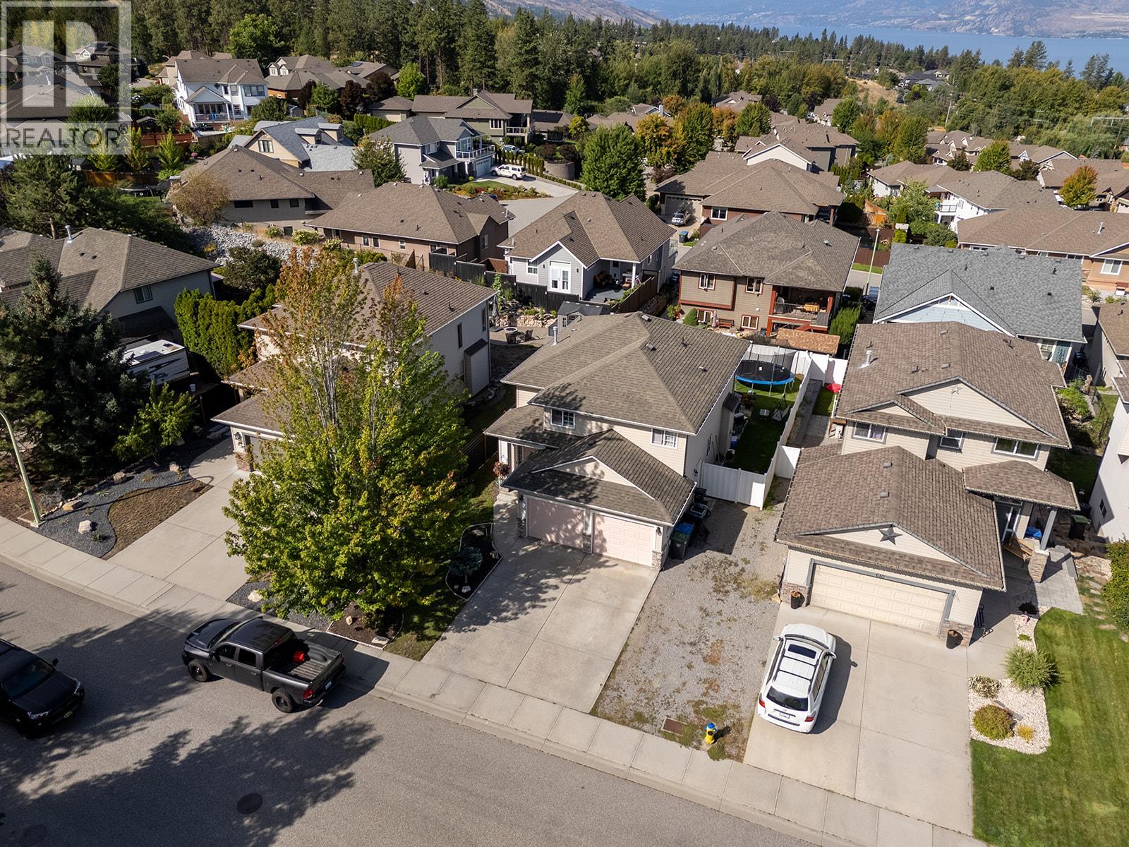  606 South Crest Drive, Kelowna