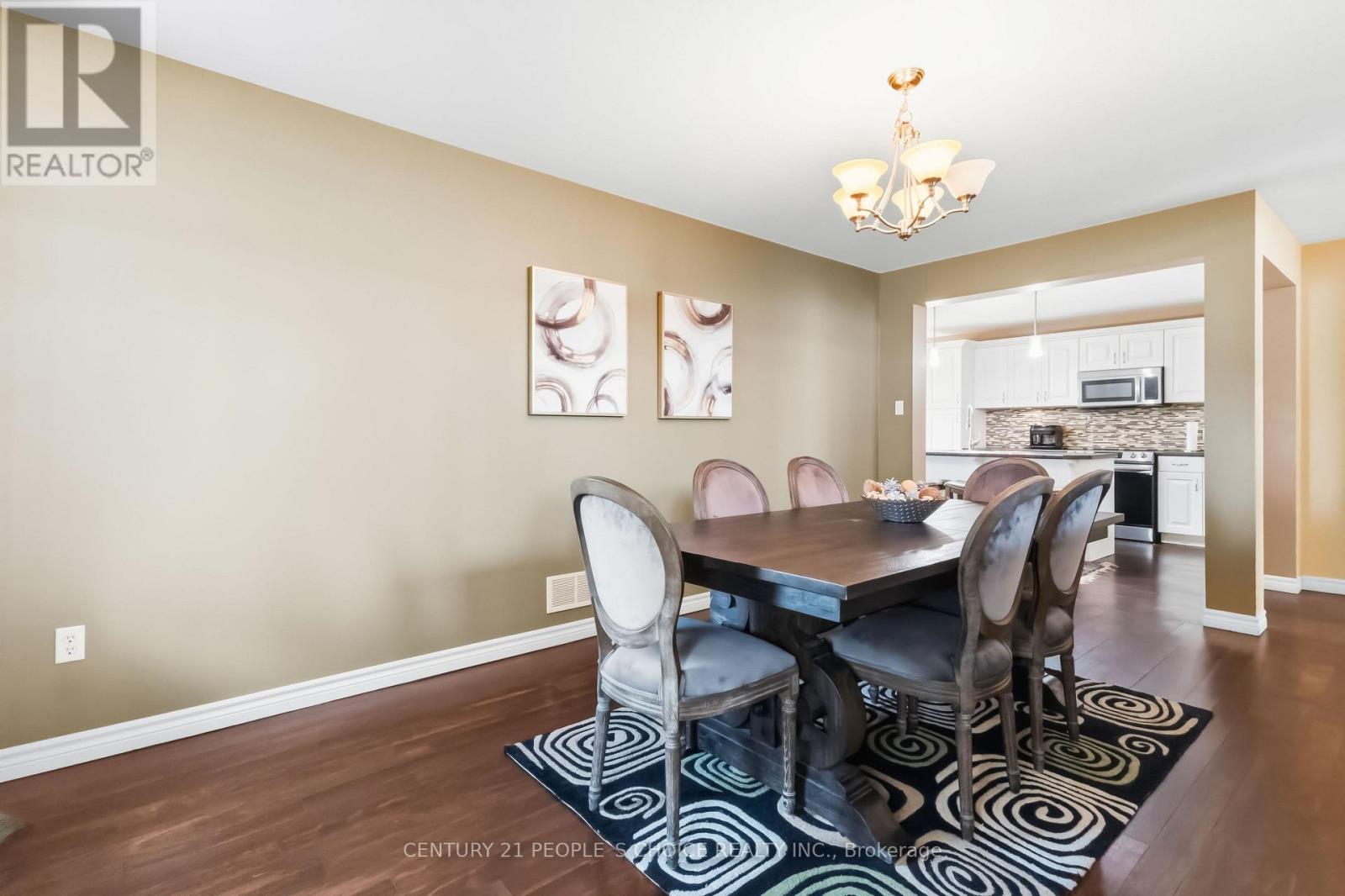 #15 400 SKYLINE AVENUE - Image 14