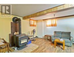 515 Highway 360, Somerset, NS B0P1E0 Photo 17