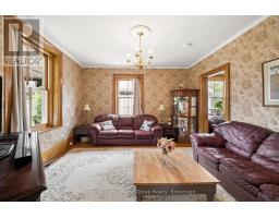 Den - 339 Garafraxa Street E, Centre Wellington, ON N1M1E4 Photo 6