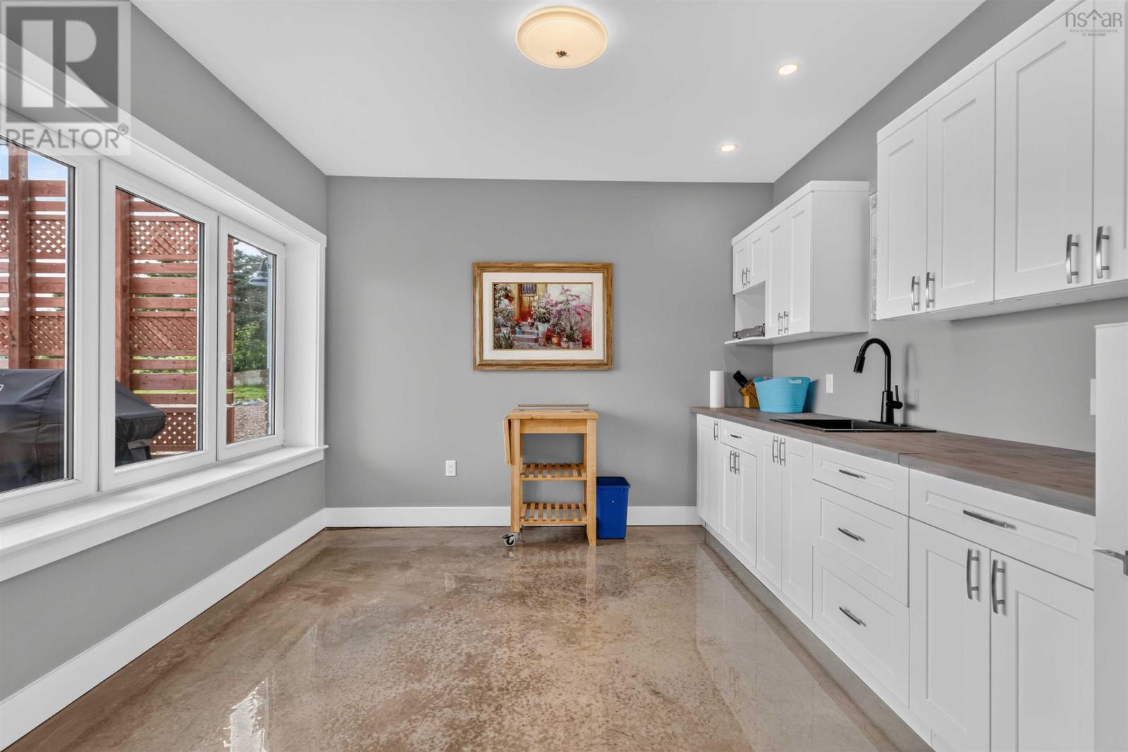 170 Edgewater Drive - 35