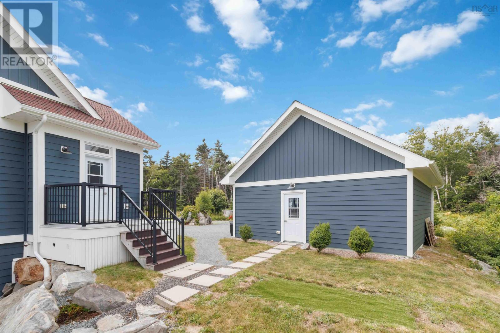 170 Edgewater Drive - 46
