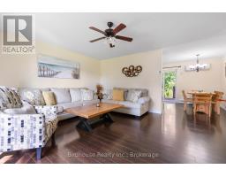 Bedroom - 46 Riverside Drive, Kawartha Lakes, ON K0M1A0 Photo 6