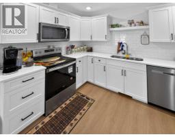 4pc Bathroom - 1, 2, 10225 105 Ave, La Crete, AB T0H2H0 Photo 12
