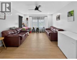 4pc Bathroom - 1, 2, 10225 105 Ave, La Crete, AB T0H2H0 Photo 8