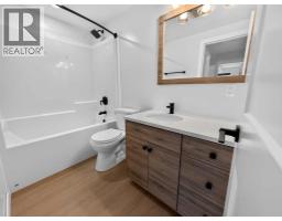 1, 2, 10225 105 Ave, La Crete, AB T0H2H0 Photo 30
