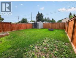 1, 2, 10225 105 Ave, La Crete, AB T0H2H0 Photo 32