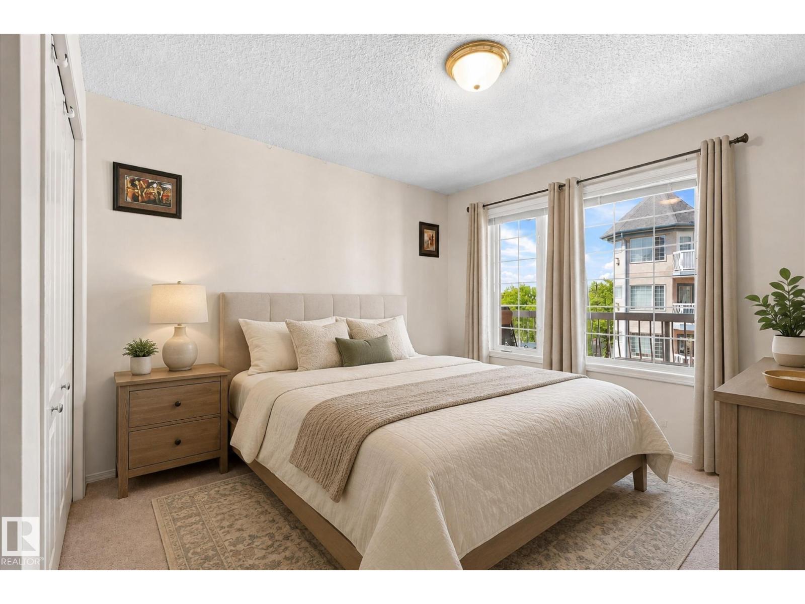 #309 13450 114 AV NW - 15