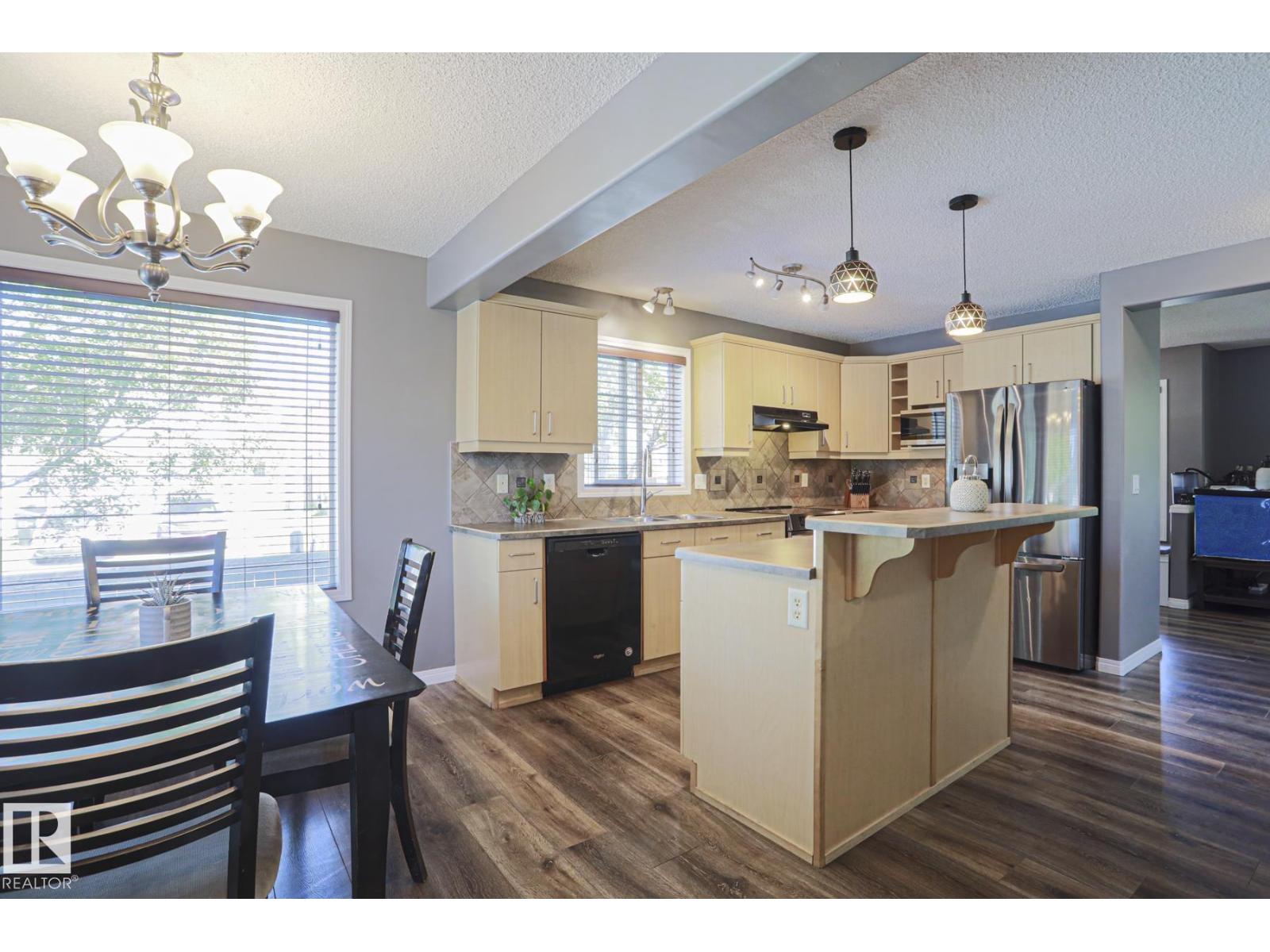 17468 89 ST NW - Image 11